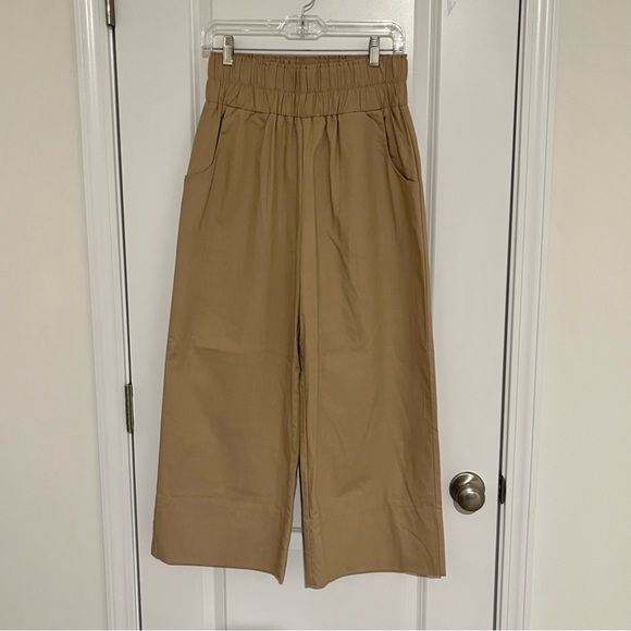 Kourt Willow Two Piece Set - Picture 7 of 11